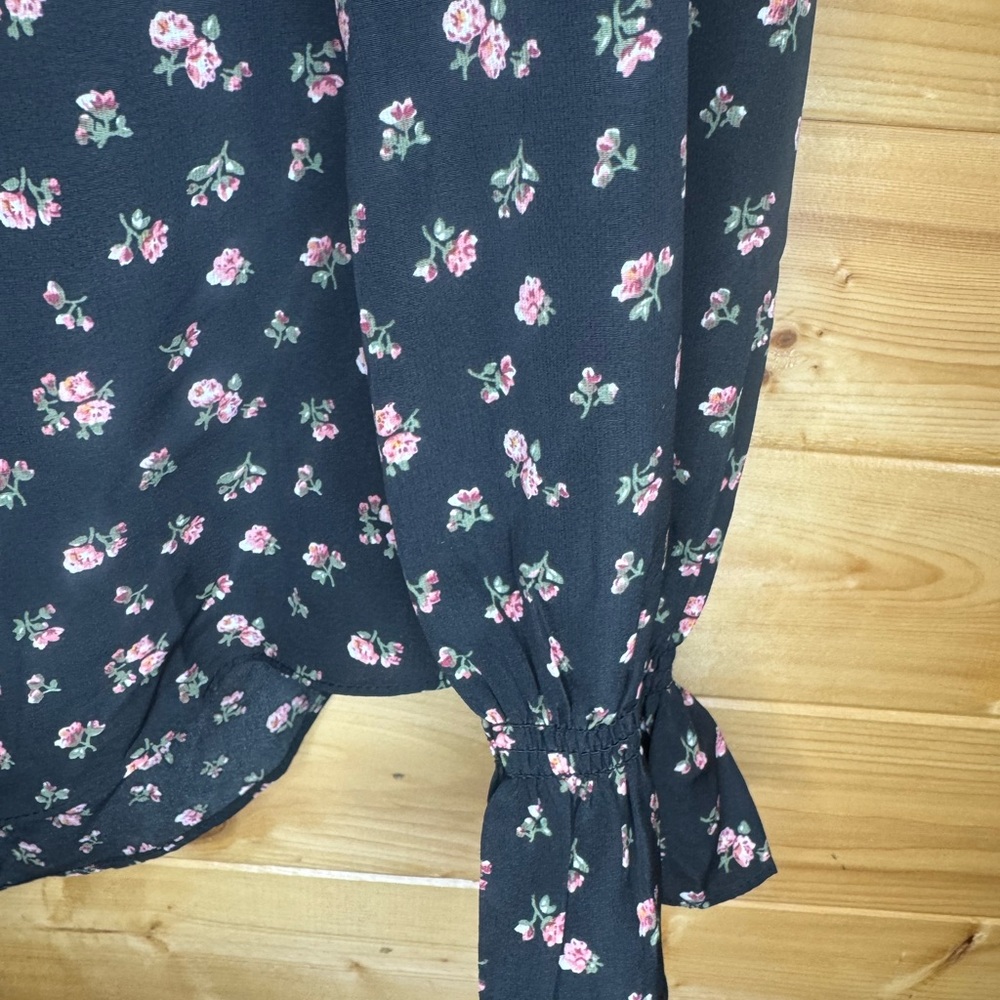 Amalli Talli Midnight Floral Top for Tall Women - Picture 3 of 5